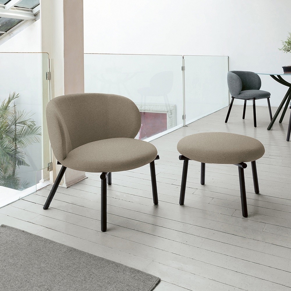 Acquista online Target Kioto pouf clean-touch fabric sand cod.PF187 Target Point